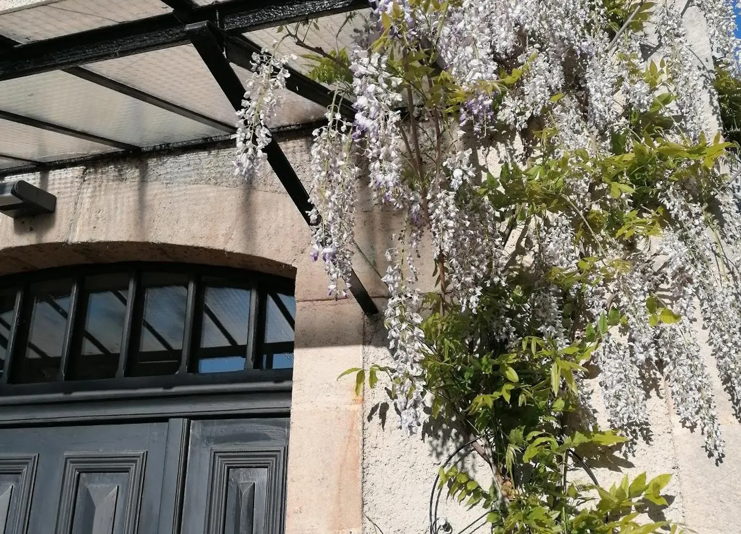 住宿加早餐酒店 Chambres D'Hotes Les 2 Tilleuls 菲雅克